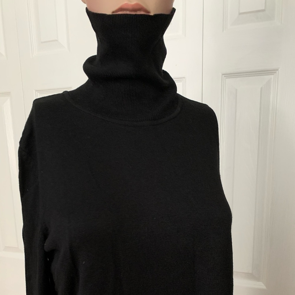 Isaac Mizrahi Live Sweater - Small